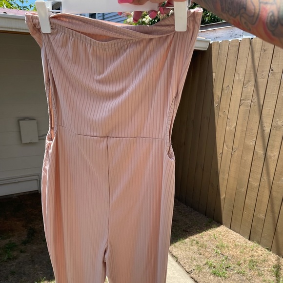 Nude cut out prettylittlethings jumpsuit - Picture 2 of 4